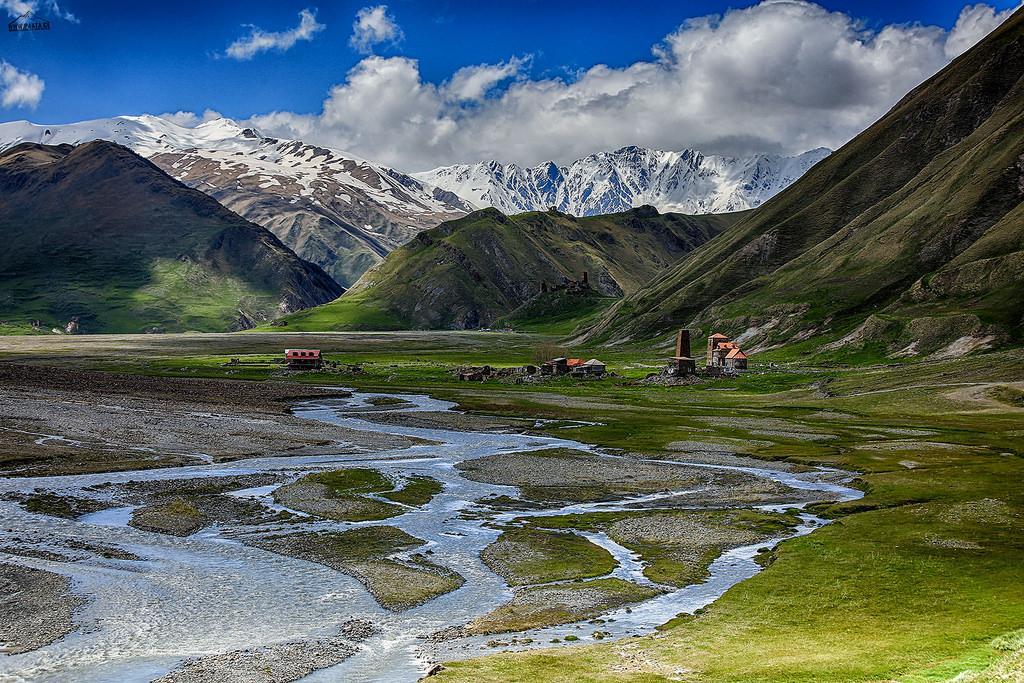 Milla Hotel Kazbegi Ngoại thất bức ảnh